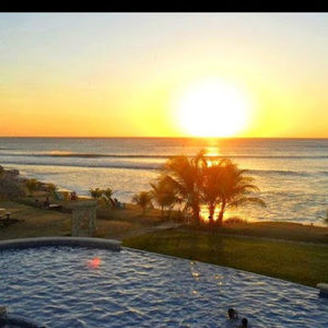 Meet your Posher, Edith